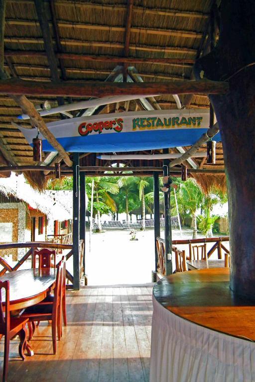 Cooper'S Beach Resort Lucbuan Exteriér fotografie